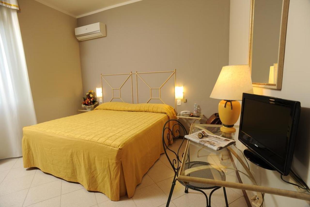 Hotel Europa เรกเจลโล ภายนอก รูปภาพ